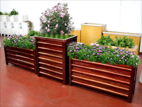 Fiberglass Reinforced Wooden Grain Flower Box For Garden Hotel Or Commecial Square