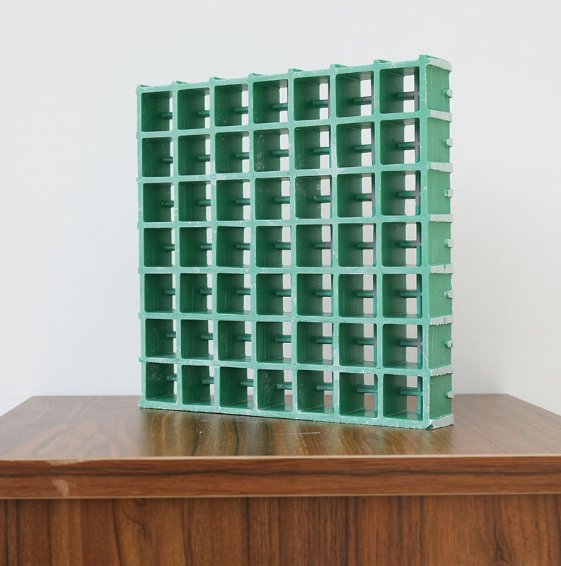 Microporous Grid FRP Small Mesh Grating For Walkway Or Platform Usage Customized Size